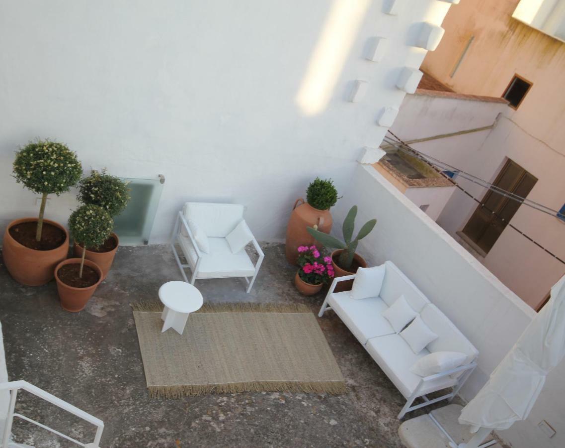 ウジェント Dimora Di Caterina Bed & Breakfast エクステリア 写真